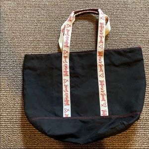 🌸Gently used Victoria’s Secret black tote bag